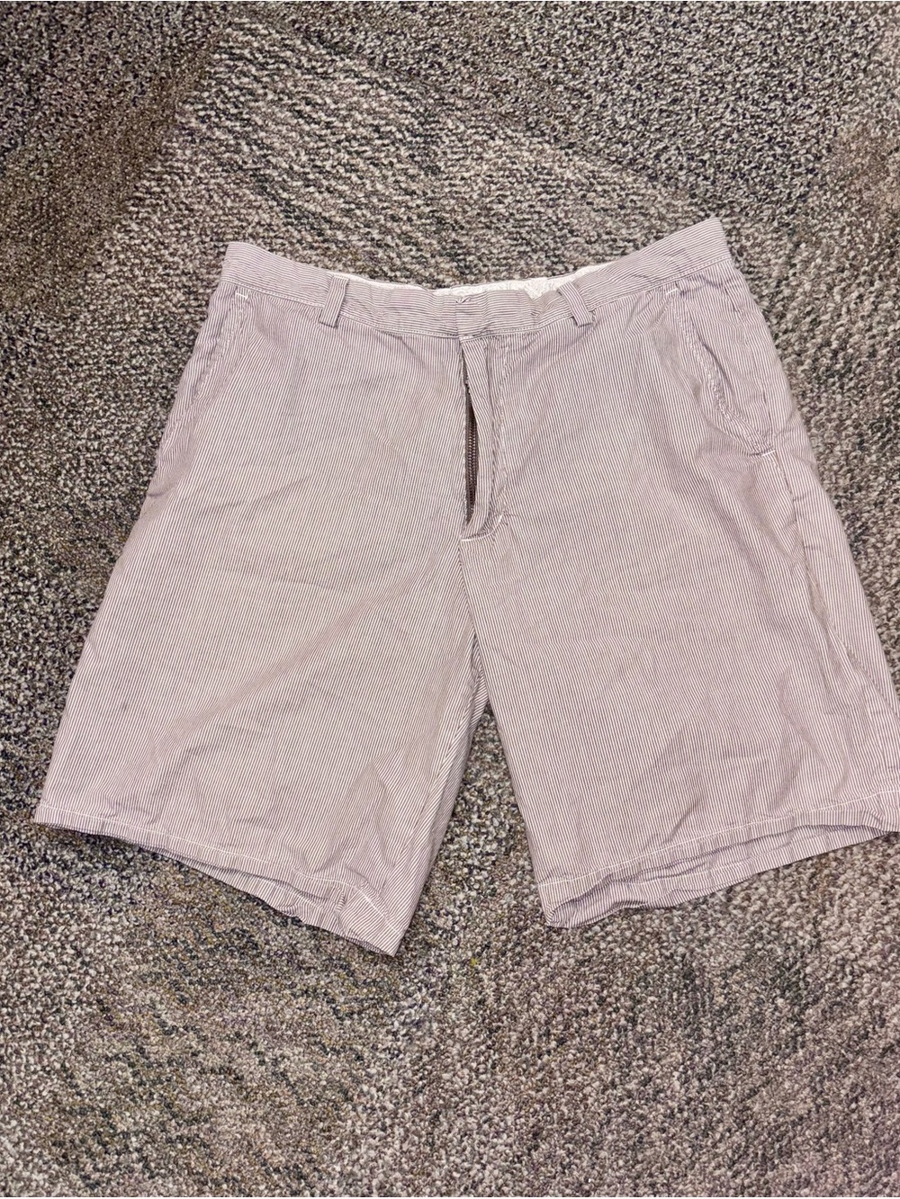 Banana Republic Brown Beige Micro Stripe Casual Cotton Shorts Men’s Sz 33. No Fl